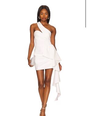 Elliatt Convergence Dress in Ivory NWT